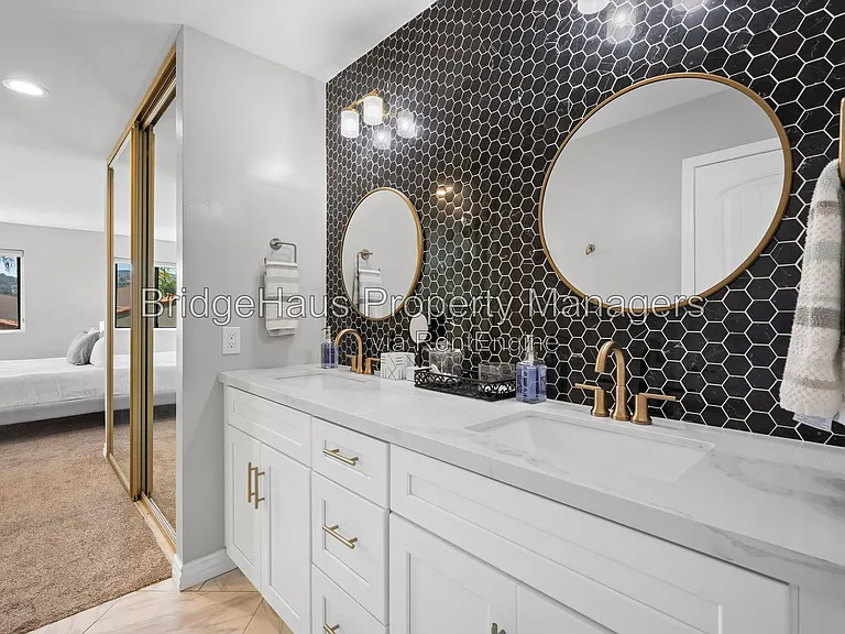 2607 Pirineos Way #302 — Photo 19