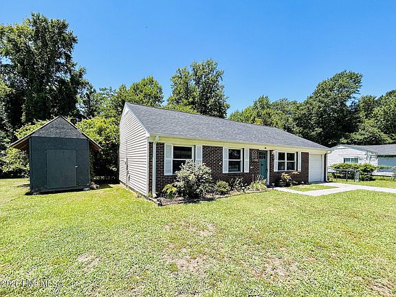3rd image of 508 Thyme Court