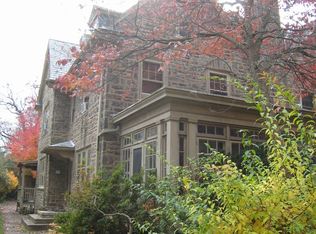 724 W Sedgwick St, Philadelphia, PA 19119
