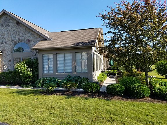 3rd image of 8790 Linksway Dr