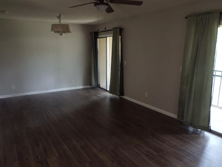 110 Cypress Woods Ct #3B — Photo 10