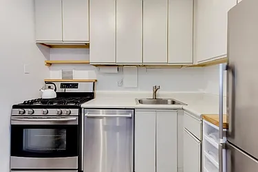 Rented by Level Group