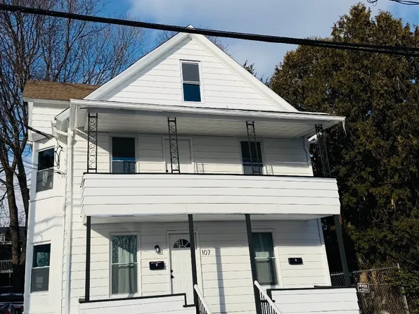 107 E Pearl St #2, Torrington, CT 06790