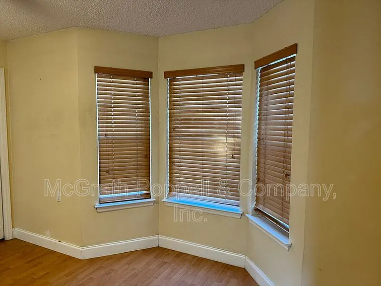 2302 Maki Rd #33 — Photo 3