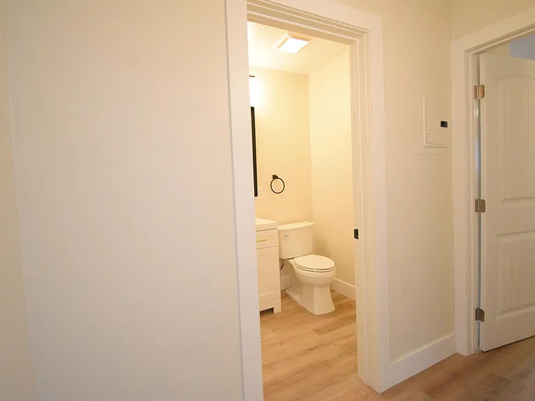 1312 S Pacific St #B — Photo 8