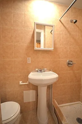 Rented by Besen Partners, LLC | media 27