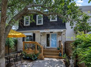 8323 Antioch Rd, Overland Park, KS 66212