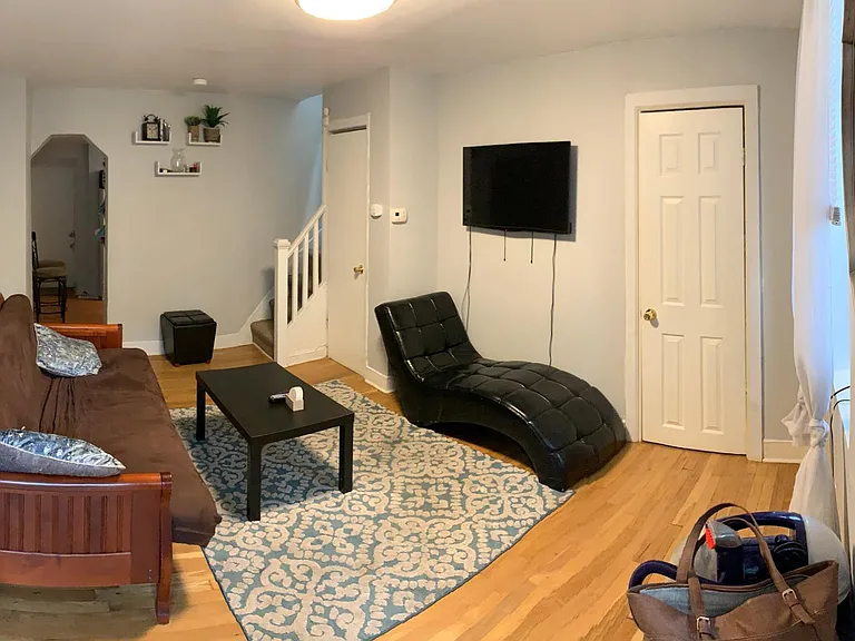 614 S Clarion St — Photo 3