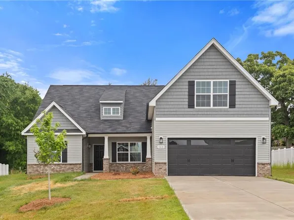160 Red Maple Way, King, NC 27021
