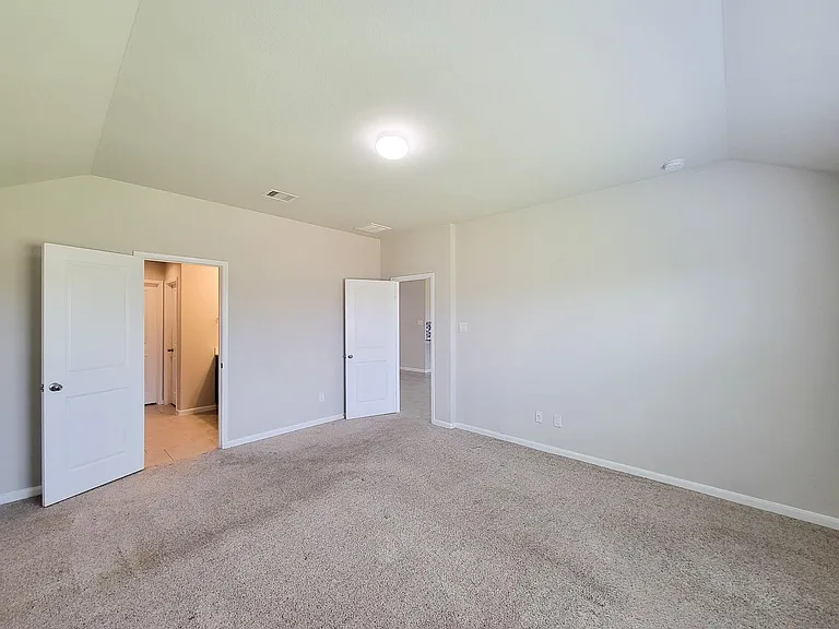 29614 Breakwater Dr — Photo 27