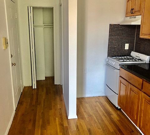 5th image of 378 Quincy St #3