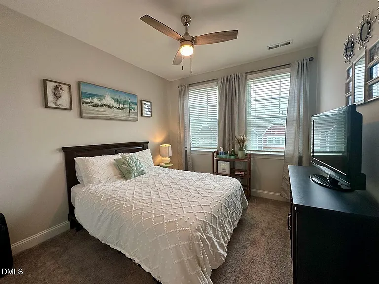 230 Marietta Way — Photo 22