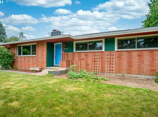 14605 NE Broadway, Portland, OR 97230