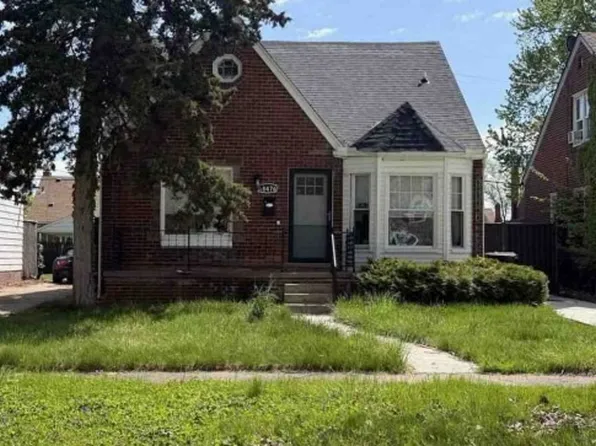 18476 Ardmore St, Detroit, MI 48235