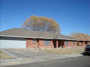 905 Escalante Rd, Roswell, NM 88201