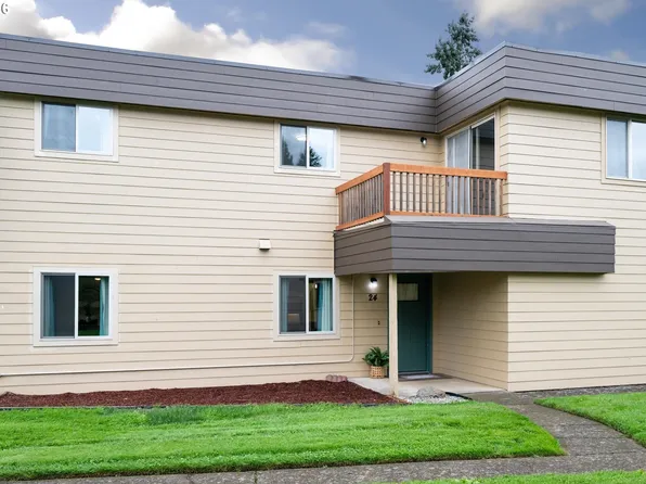 2727 Gateway St APT 24, Springfield, OR 97477