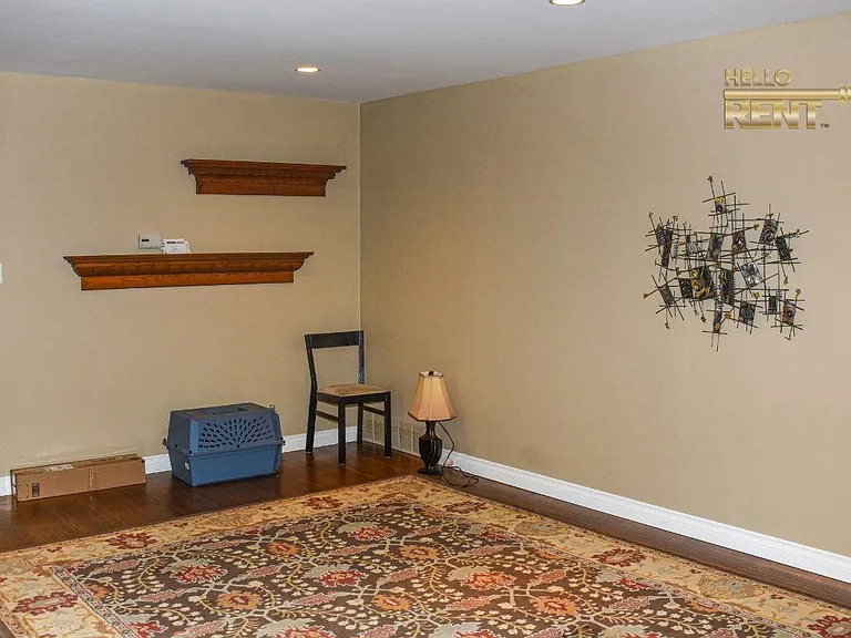 551 Saint Andrews Rd — Photo 4
