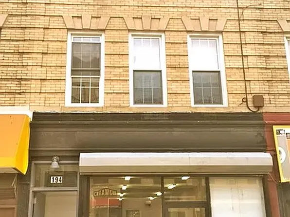 194 Howard Ave, Brooklyn, NY 11233