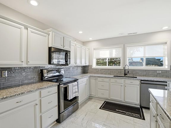5th image of 129 Miami Lakes Dr