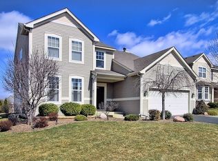 705 Stewart Ave, North Aurora, IL 60542