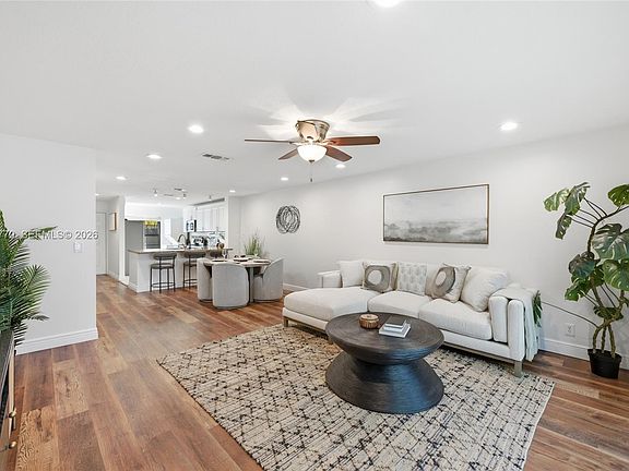 5th image of 1257 NW 98th Ter #154