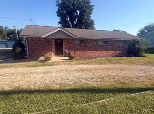 4887 State Route 52 Hwy, Stover, MO 65078