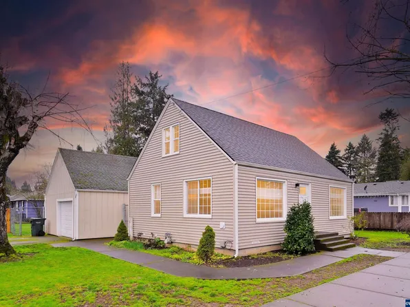 1076 Dearborn Ave NE, Keizer, OR 97303