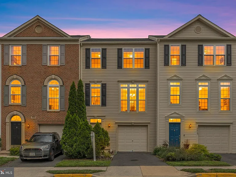 13511 Lavender Mist Ln — Photo 1