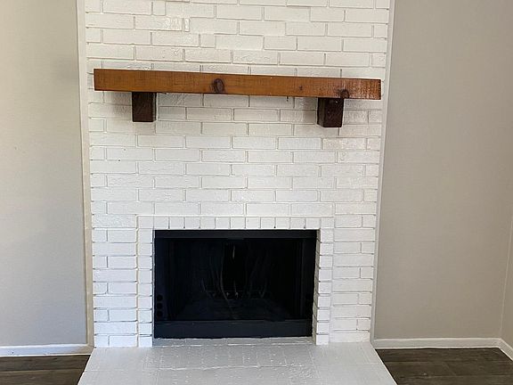 5th image of 3000 Webb Ave APT 202