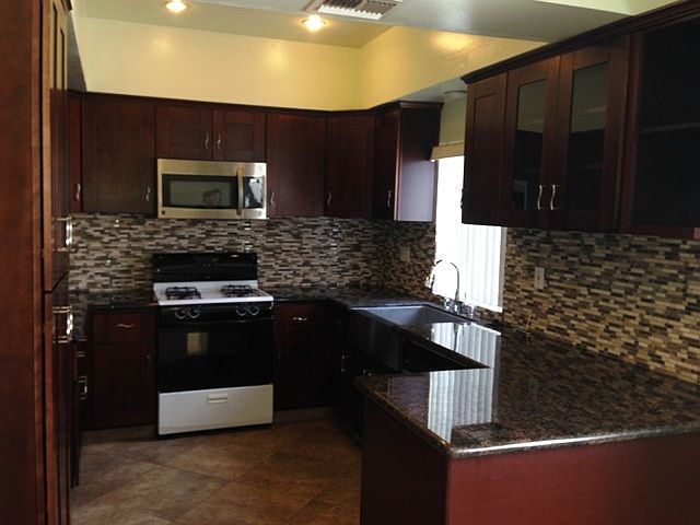 1st image of 1246 E Lexington Dr #5