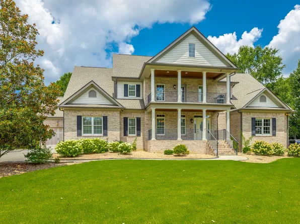 1966 Waterbury Ln, Chattanooga, TN 37421