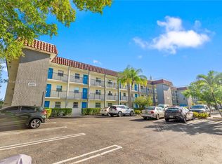 8605 W Sample Rd APT 306, Pompano Beach, FL 33065
