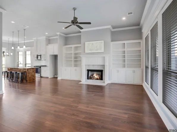 14418 Sterling Oaks Dr, Gonzales, LA 70737