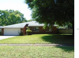 1407 Point Ct, Lutz, FL 33549