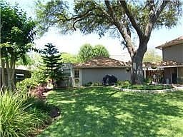 3rd image of 2910 Blue Lakes Ln