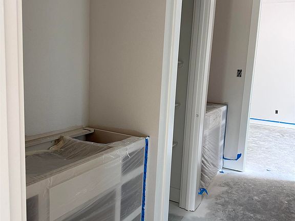 5th image of 109 Liberty Oaks