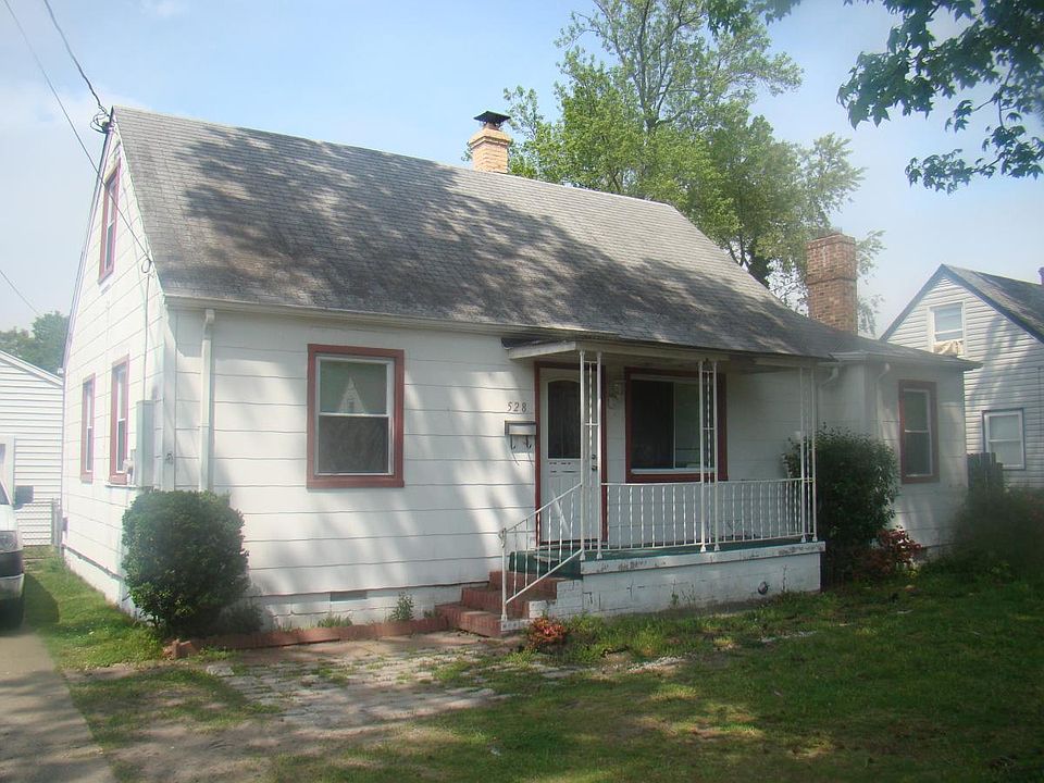 1st image of 528 Sterling St