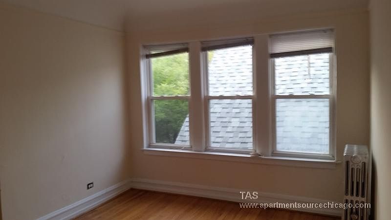 1st image of 2948 N Albany Ave APT 3E