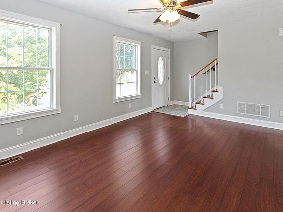 5th image of 1025 Bradley Dr