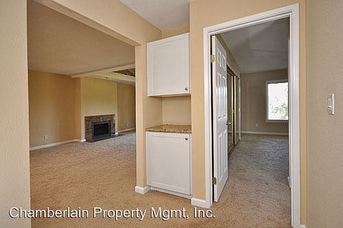 5th image of 1926 Fairway Circle Dr