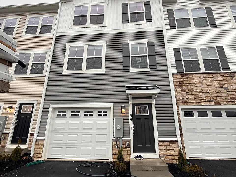 154 Munsee Cir