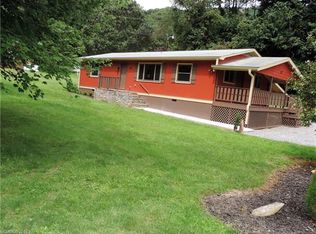 25 Troy Ct, Waynesville, NC 28786