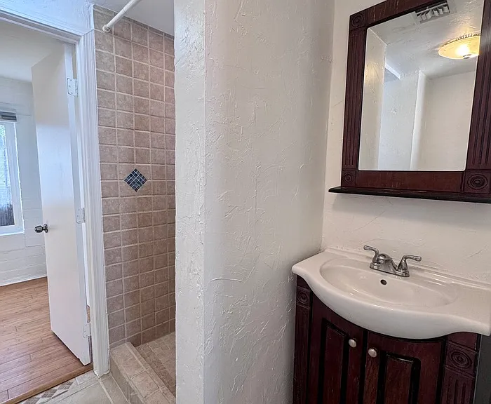 3156 E Towner St #2 — Photo 19