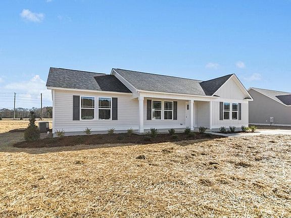 5th image of 104 Dees Meadow Ln