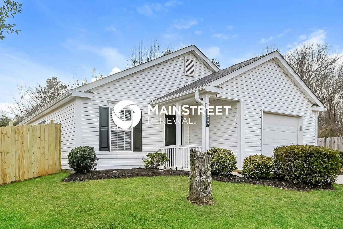 Front View - 2889 Signal Ct SW