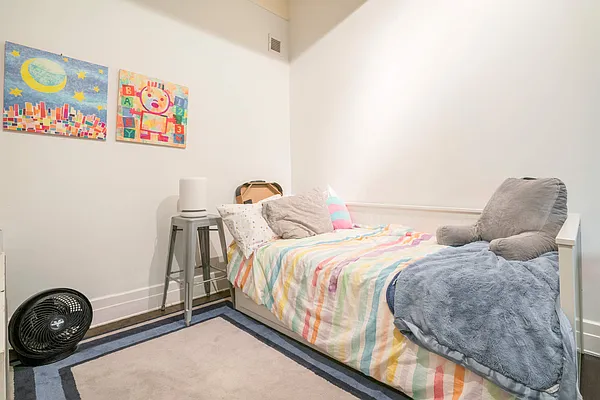 Rented by Compass | media 34