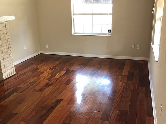 4th image of 822 Menendez Ct