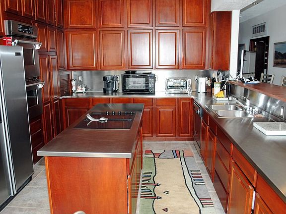 4th image of 10211 Carraro Pl NW