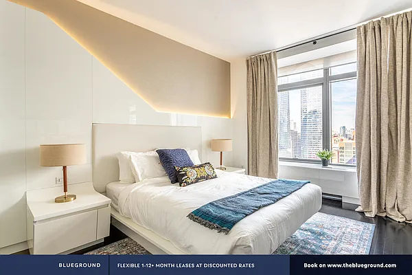 Rented by The Blueground | media 6