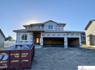 11972 S 113th St, La Vista, NE 68046